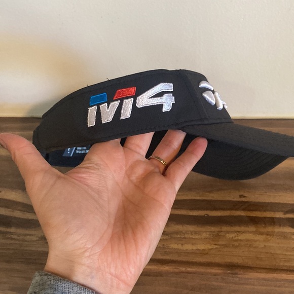Taylor Made Golf Visor - Picture 4 of 5